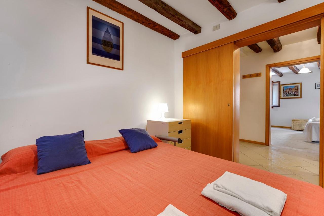 B&B Giardini Venesia Bagian luar foto